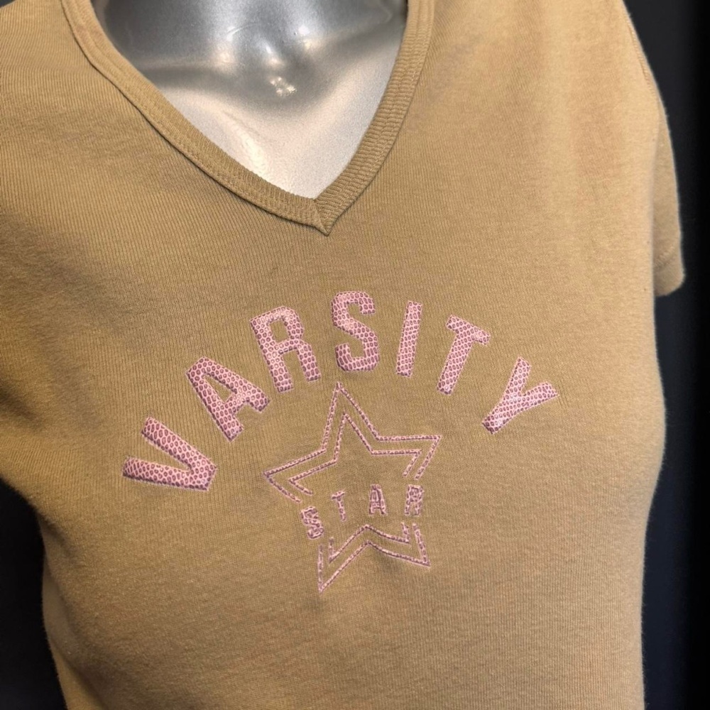 ❌SOLD❌ Vintage Y2K Dollface Varsity Star pink and tan baby tee - Picture 3 of 5